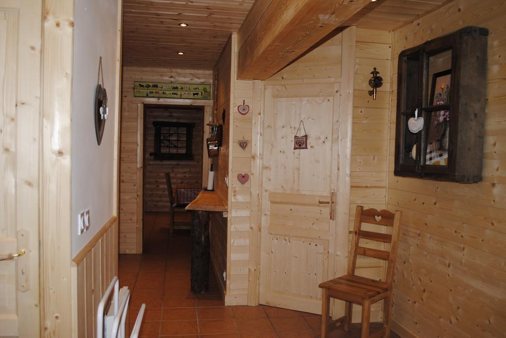 Ferienwohnung La Joubarde Lanslevillard Zimmer foto